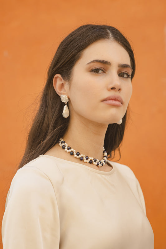 Twist Pearl | שרשרת פנינים שזורה שחור לבן