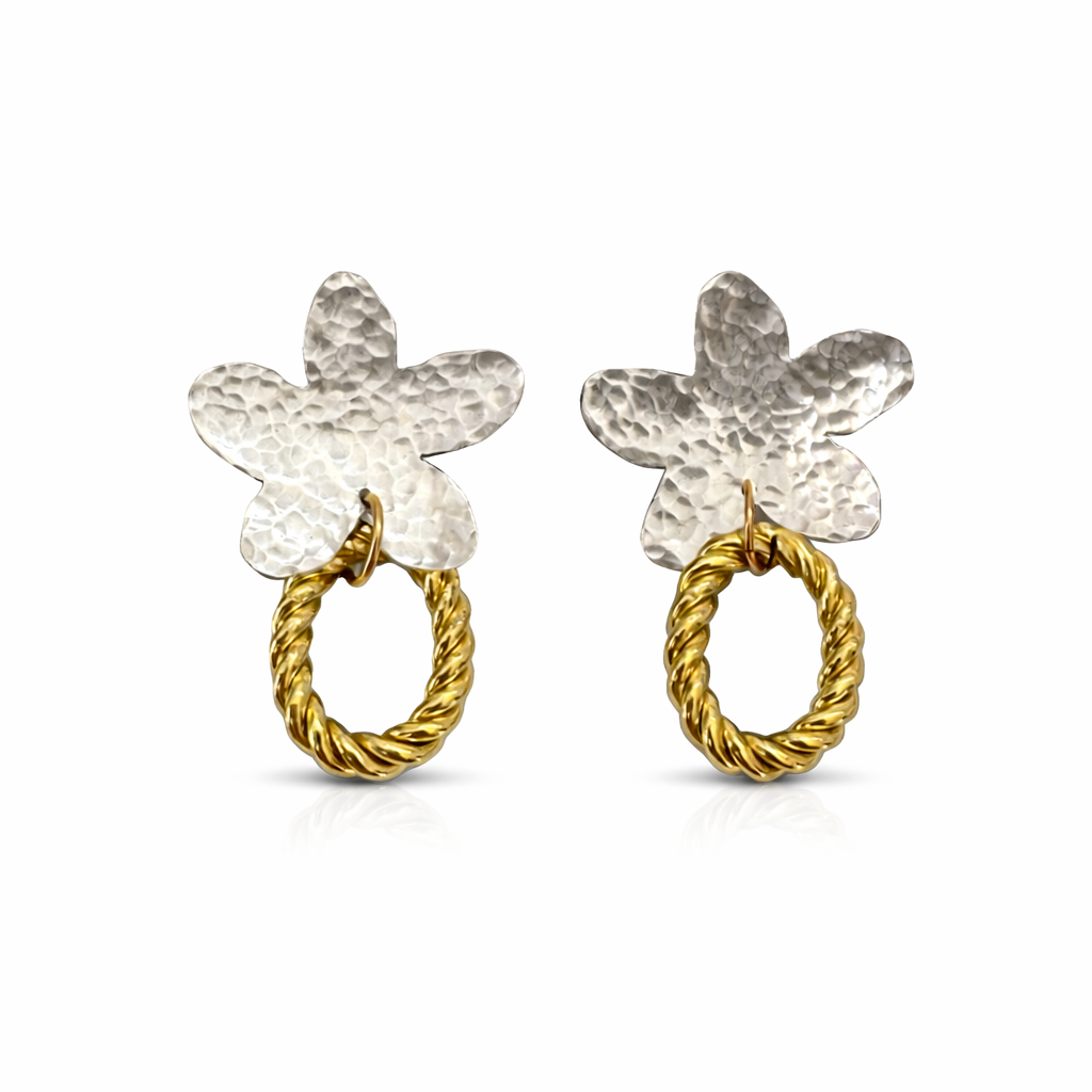 עגילי Flower Twist