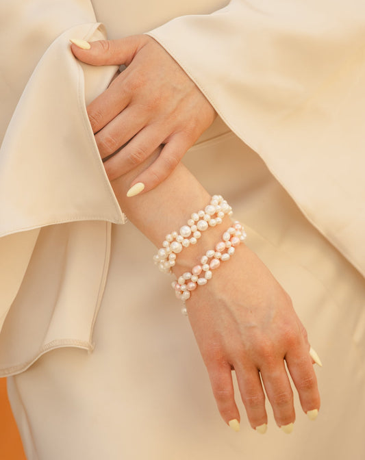 Soft Pearl | צמיד פנינים שזור