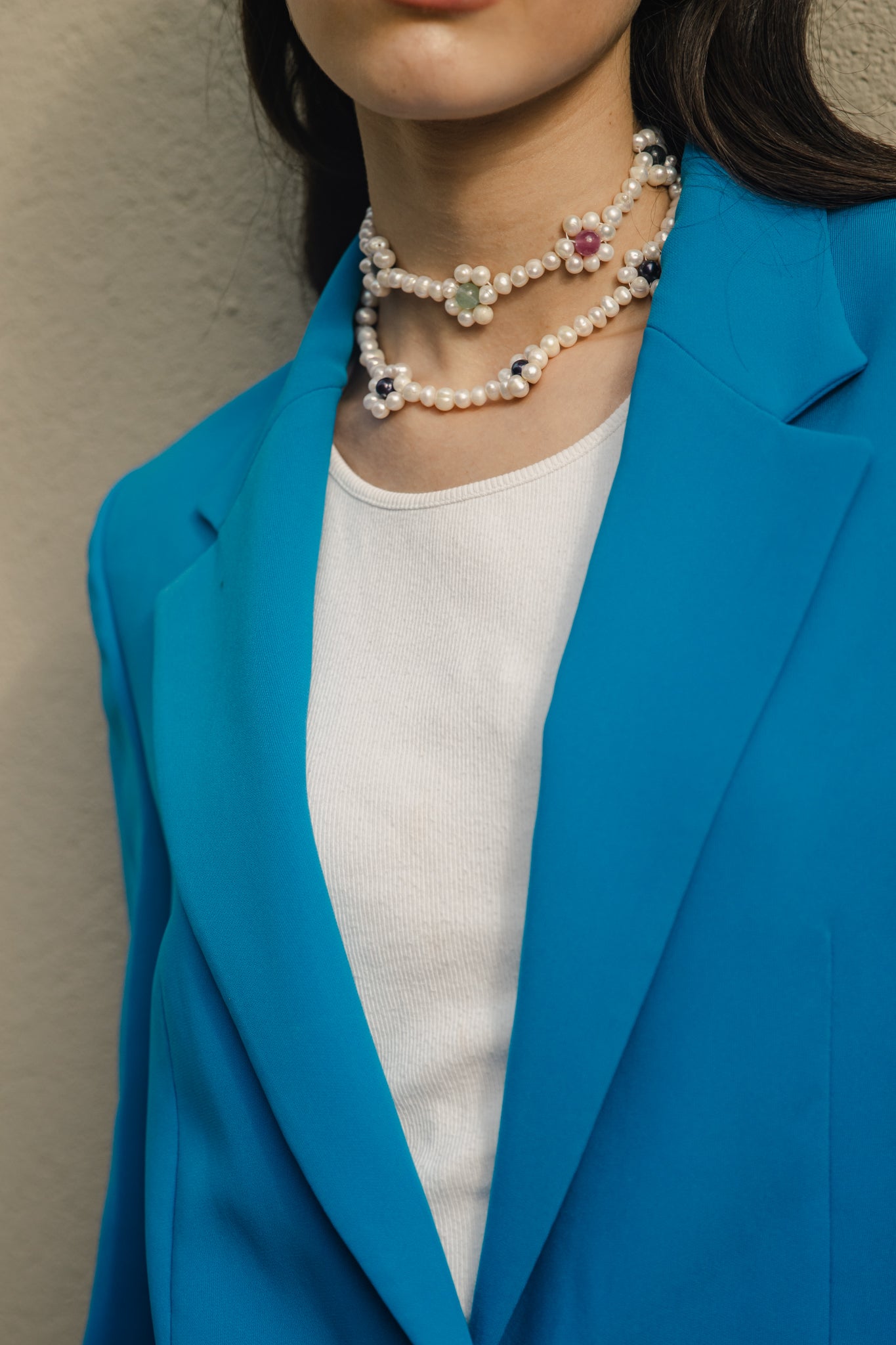 Pearl Flower Gem Necklace | שרשרת פנינים ופרחים בשילוב אבני חן